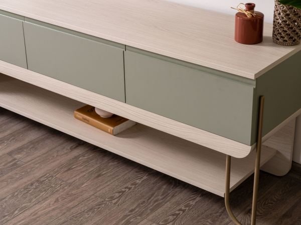 Charisma Tv Ünitesi