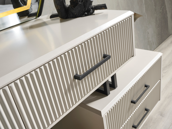 Black Line Yatak Odası(Şifonyer)