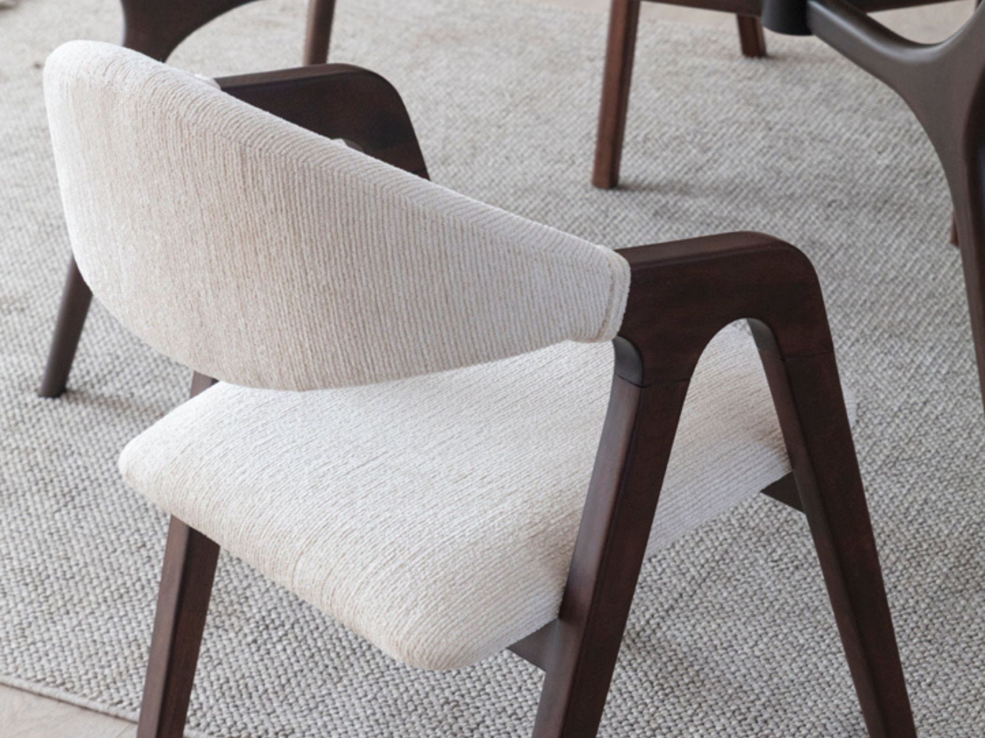 Bentleyce Yemek Odası  ( 6 sandalye )