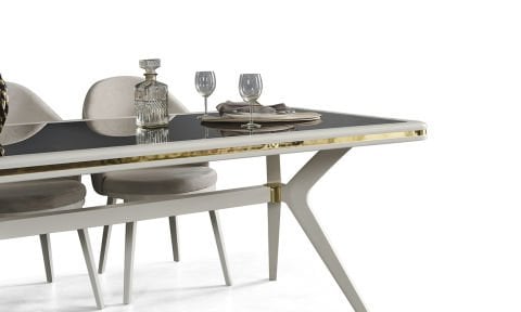 Asel Aytaşı Yemek Masası