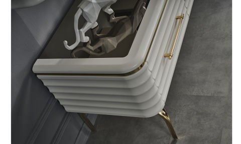 Asel Aytaşı Tv Ünitesi