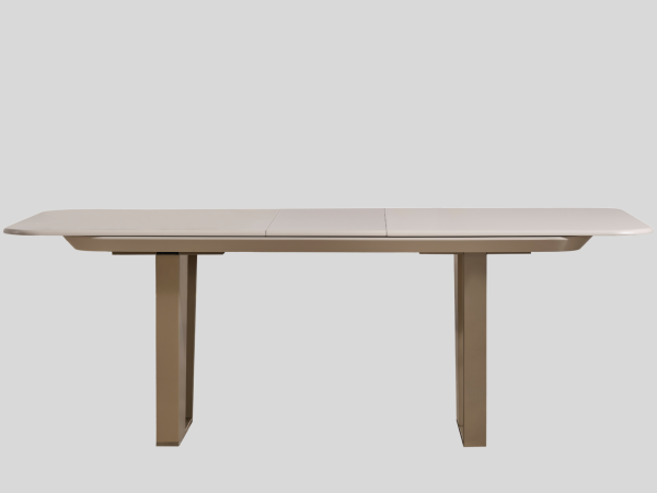 Lizbonte Yemek Odası(Masa)