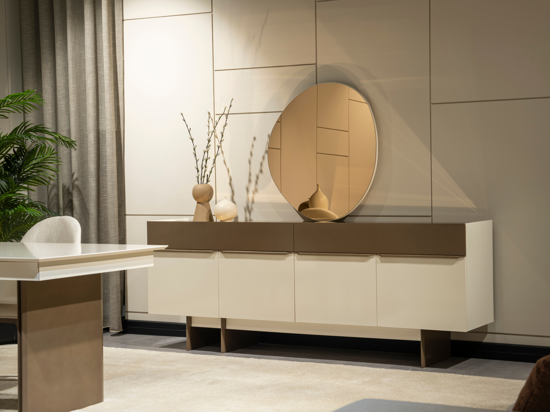 Latte Yemek Odası (Konsol)