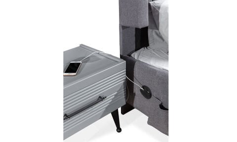 Asil Genç Odası Başlıklı Karyola