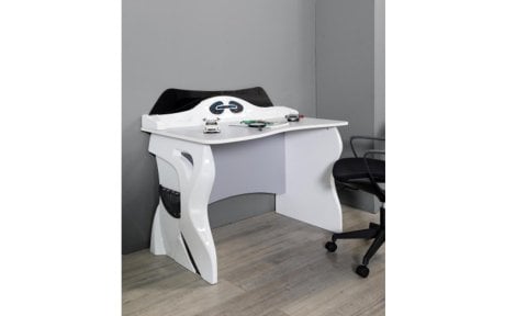 Police Genç Odası Çalışma Masası