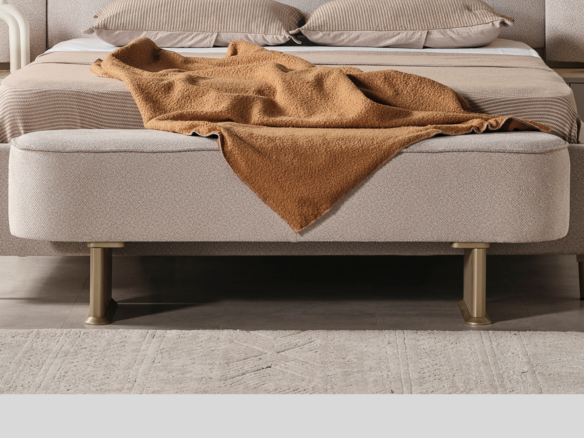 Ayfel Yatak Odası(Bench)