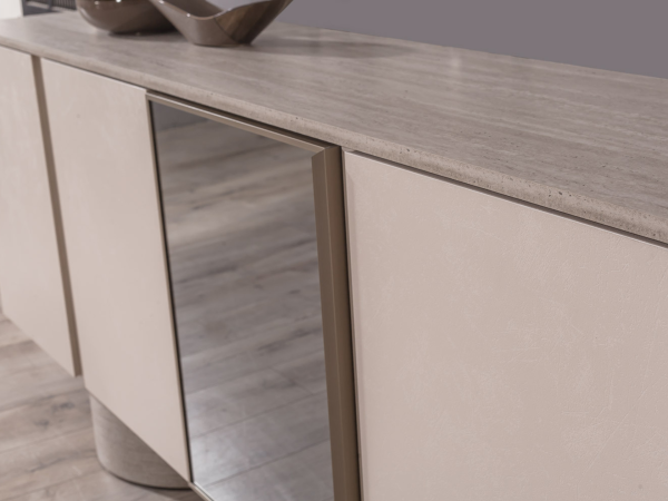 Gucca Yemek Odası(Konsol)