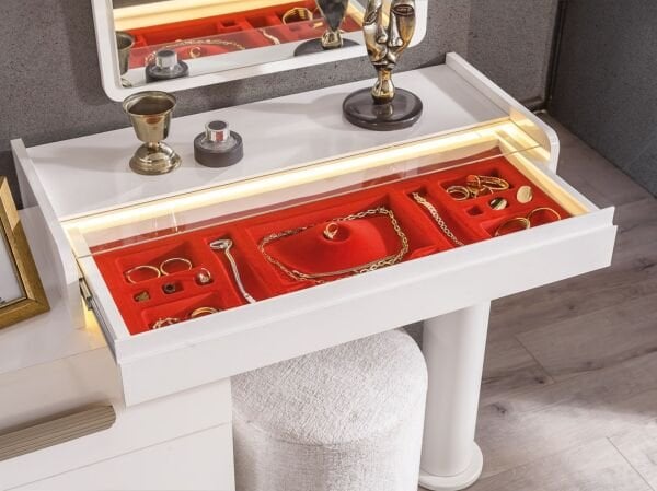 Hanedan Yatak Odası ( şifonyer )