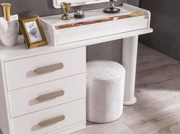 Hanedan Yatak Odası ( şifonyer )