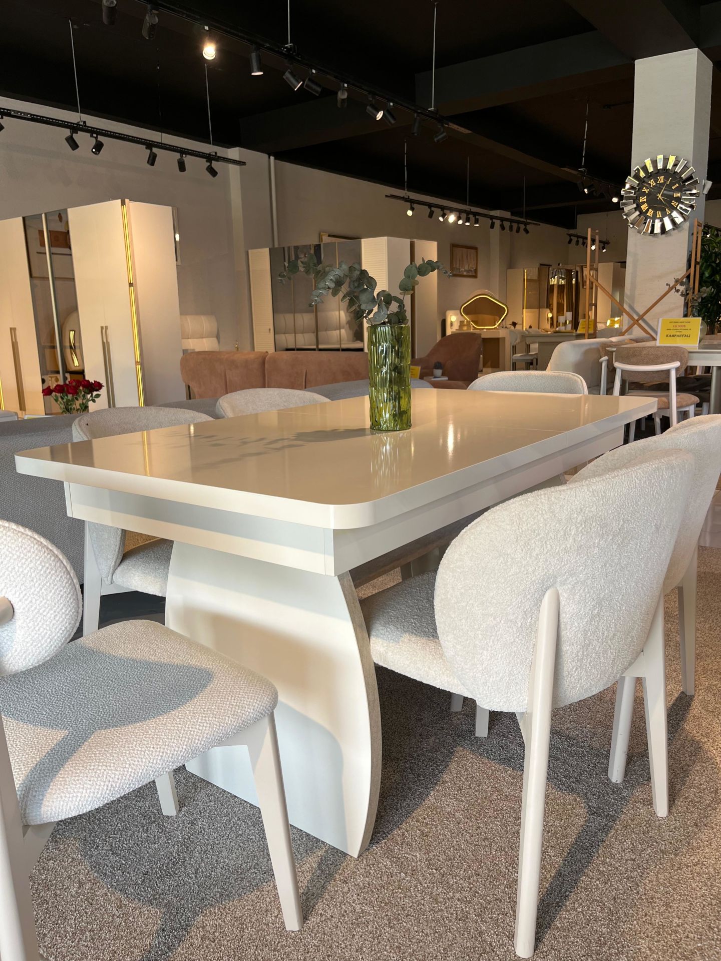 Elmas Yemek Odası (Masa + 6 Sandalye)