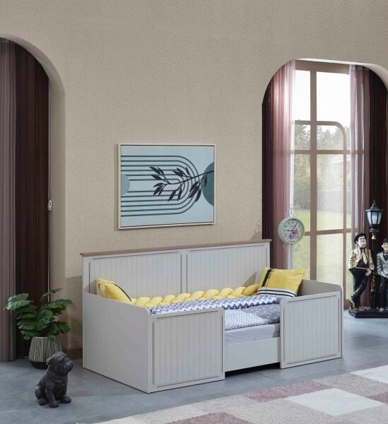 Ege Çocuk Odası (Montessori, 3 Kapılı Dolap, Aynalı Şifonyer)