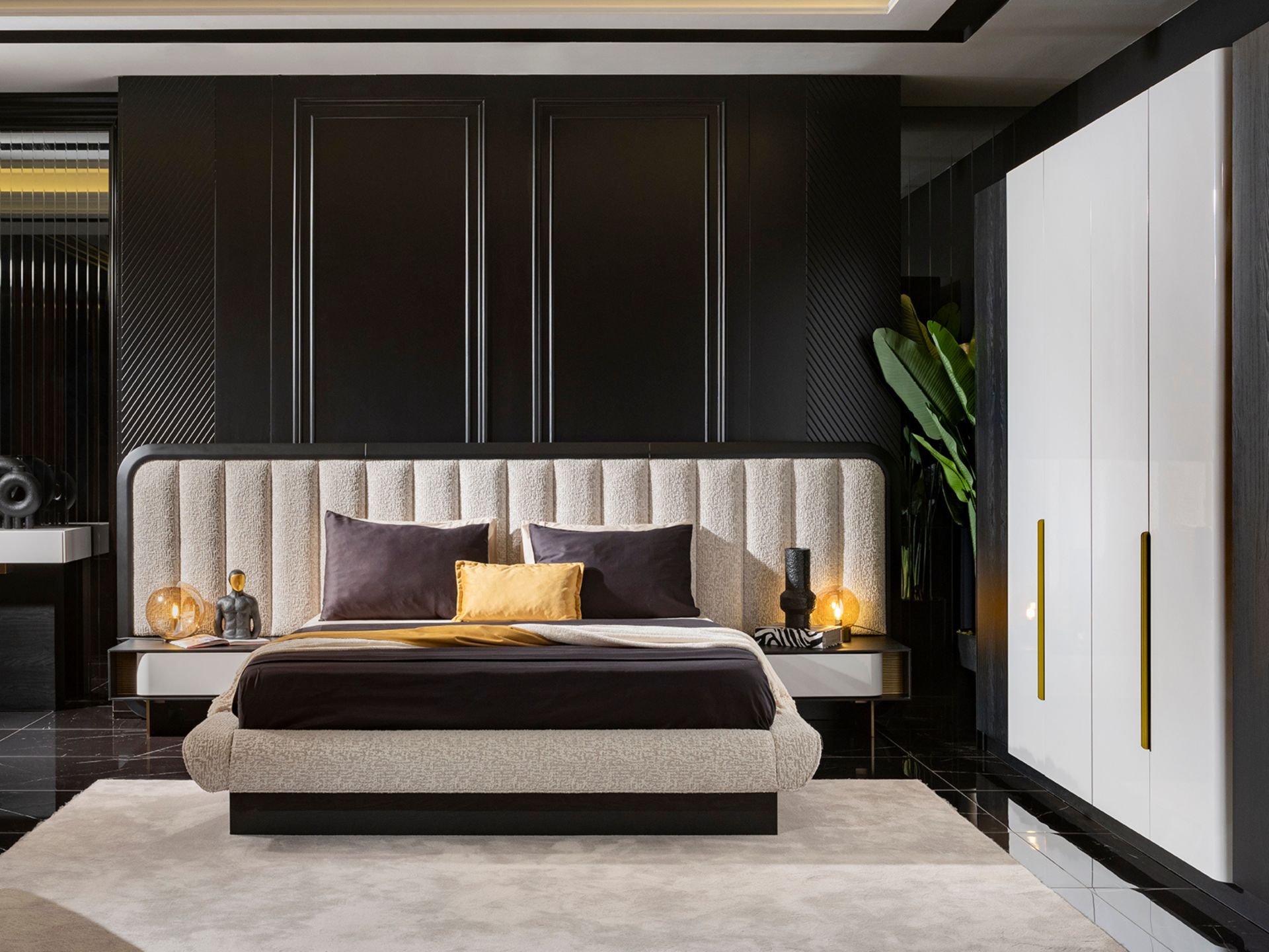 Etro Yatak Odası(360 cm Başlıklı Bazalı Karyola, 180cmX200cm Yataklı)