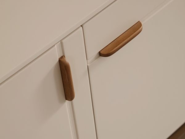 Valencia Yemek Odası ( konsol )