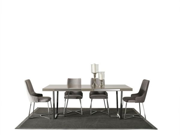 Voyager Yemek Odası