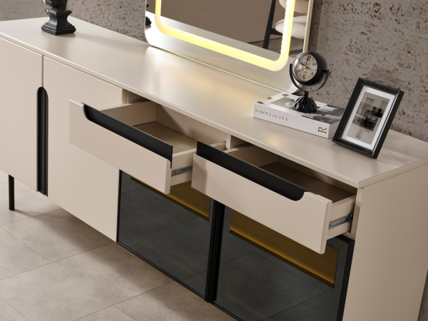 Zara Siyah Yemek Odası(Konsol)